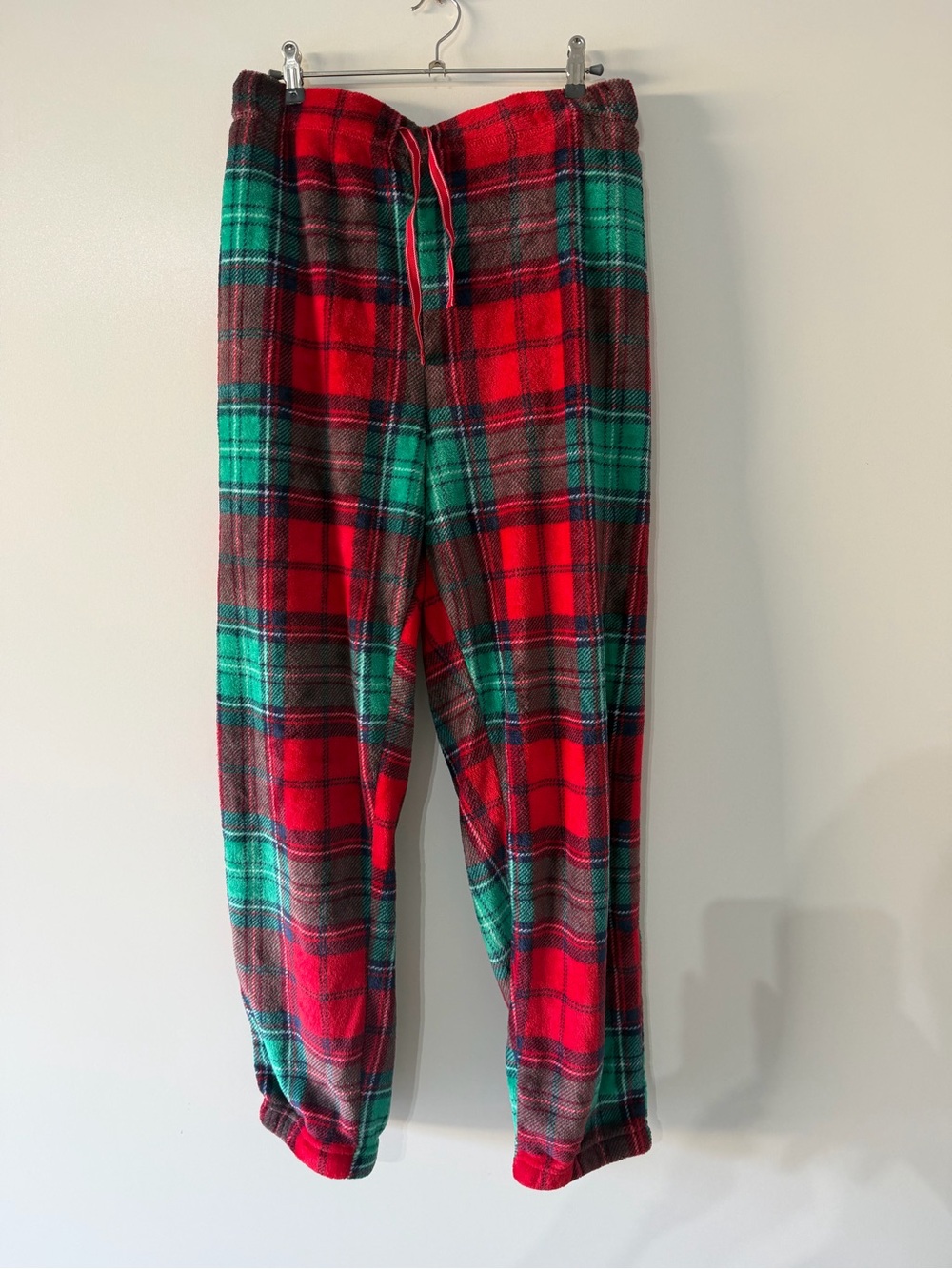 Women's Red & Green Plaid Fleece Pajama Pants